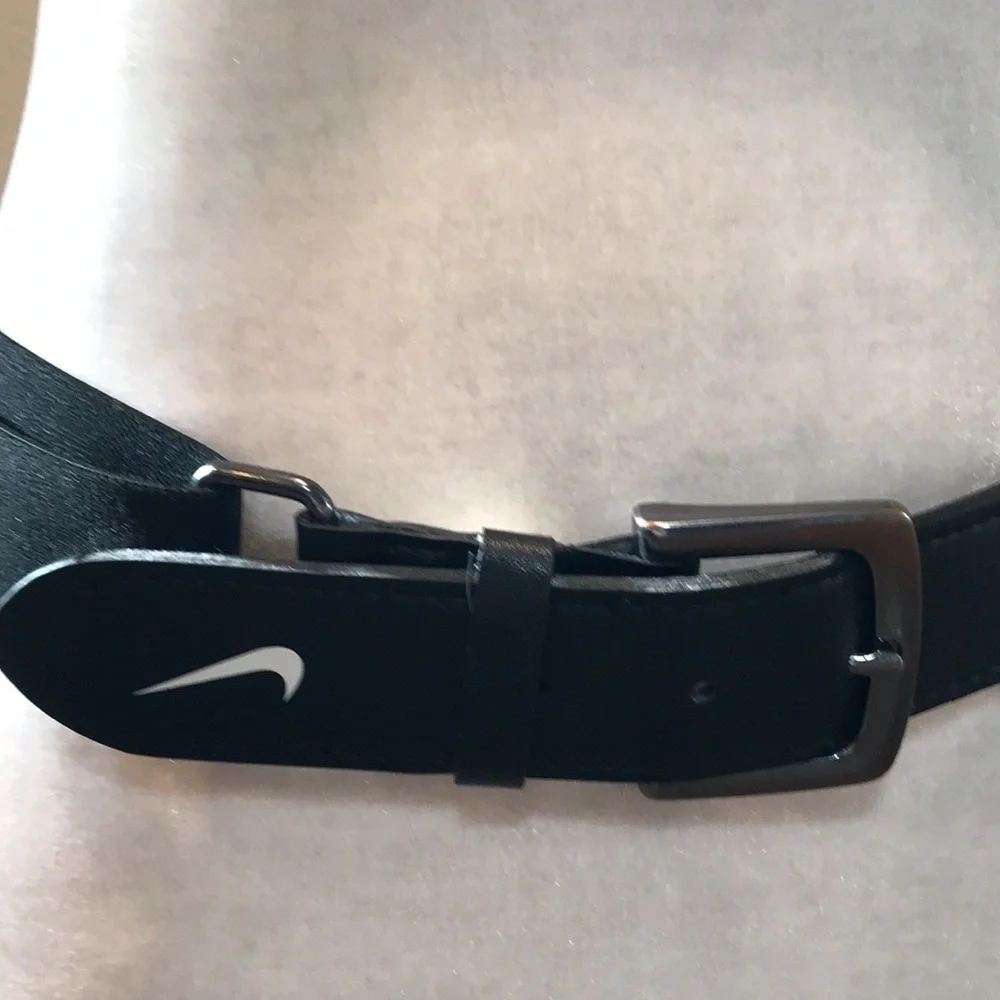 Nike Men’s Black Adjustable Elastic Baseball Belt-One Size from 29-45 inches